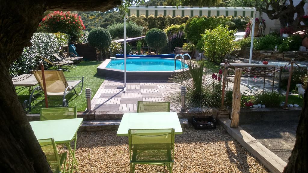 Table De Fred Hotel Le Plan-de-la-Tour ภายนอก รูปภาพ